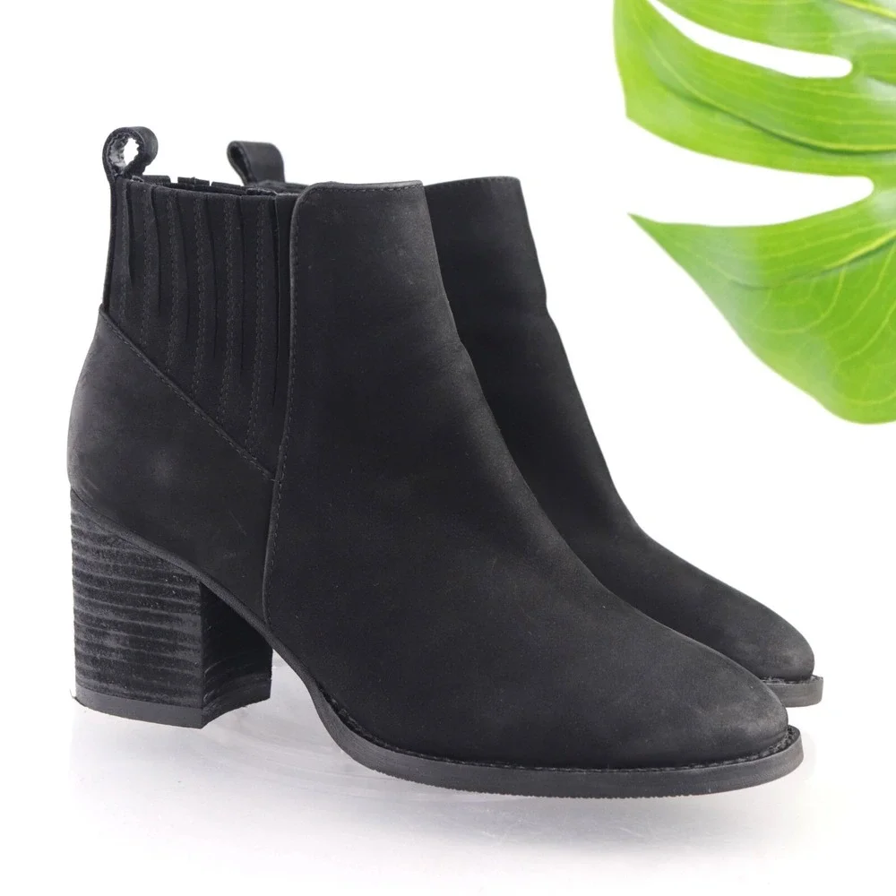 Blondo Womens Noa Boot Size 6 Waterproof Black Leather Block Heel Comfort Bootie